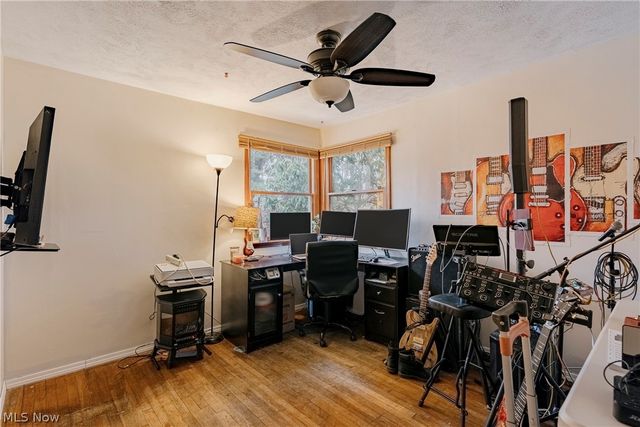 17446 Snyder Road, Chagrin Falls, OH 44023