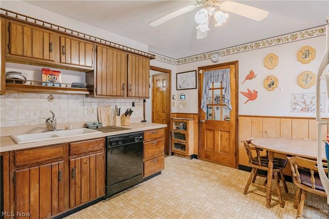 17446 Snyder Road, Chagrin Falls, OH 44023