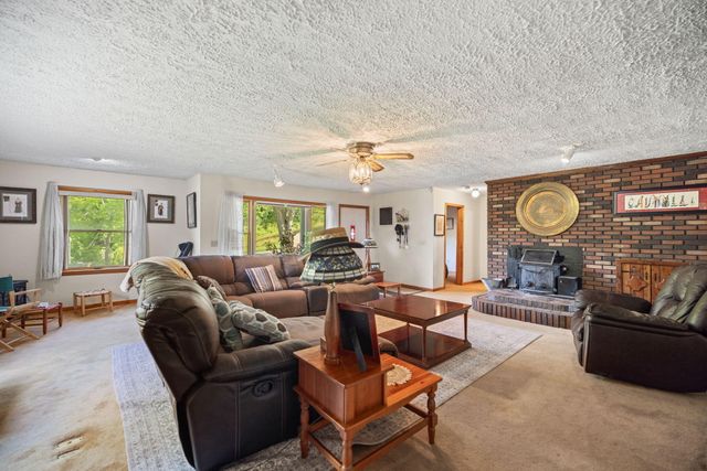 736 Caudill Road, Beattyville, KY 41311