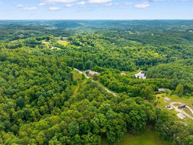 736 Caudill Road, Beattyville, KY 41311