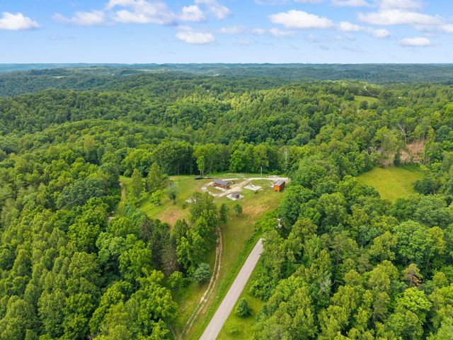736 Caudill Road, Beattyville, KY 41311