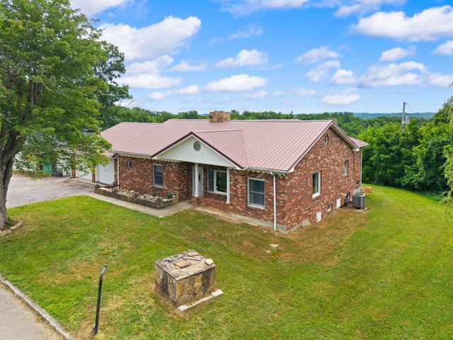 736 Caudill Road, Beattyville, KY 41311