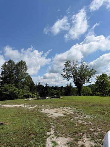 736 Caudill Road, Beattyville, KY 41311