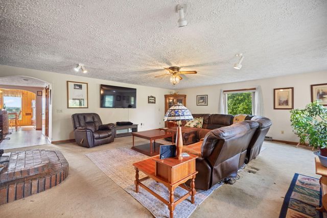 736 Caudill Road, Beattyville, KY 41311