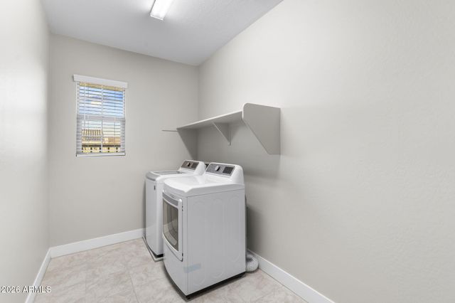 3511 E CREST Lane, Phoenix, AZ 85050