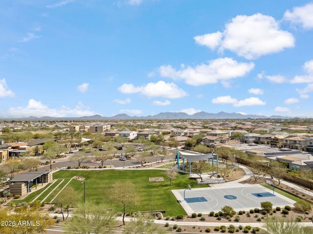 3511 E CREST Lane, Phoenix, AZ 85050