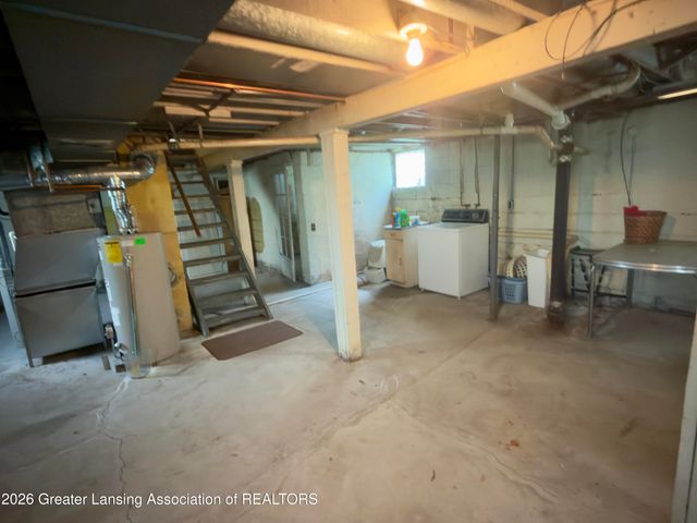 912 Smith Avenue, Lansing, MI 48910