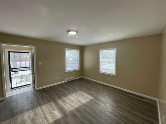 19303 Fairport Street, Detroit, MI 48205