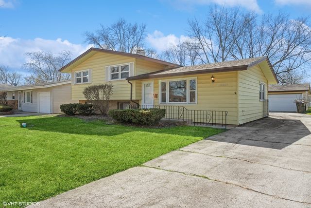 18864 Greenbay Avenue, Lansing, IL 60438