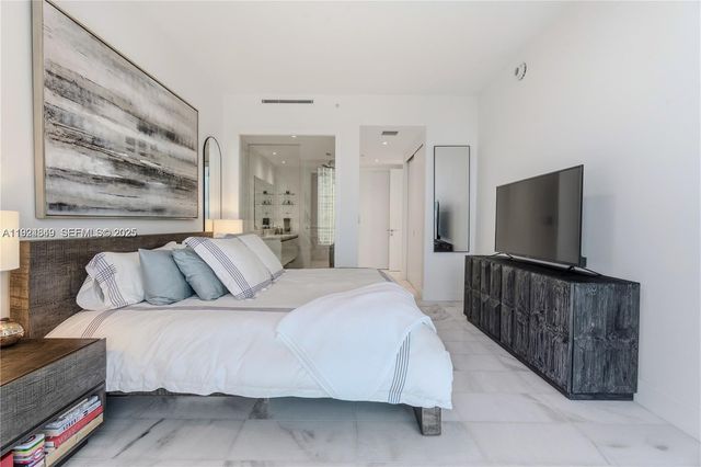 700 NE 26th Ter 3406, Miami, FL 33137