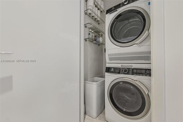 700 NE 26th Ter 3406, Miami, FL 33137