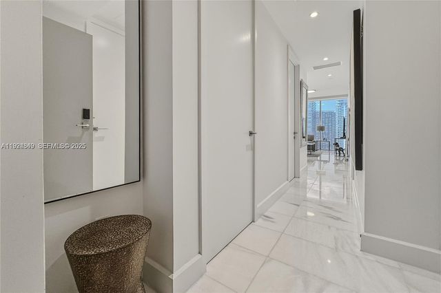 700 NE 26th Ter 3406, Miami, FL 33137