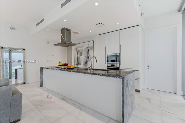 700 NE 26th Ter 3406, Miami, FL 33137