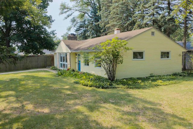 1734 Campeau Street, South Bend, IN 46617