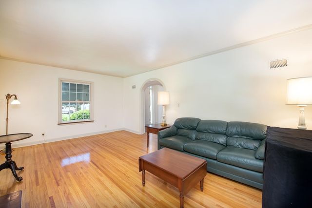 104 Hannah Street, Mankato, MN 56001