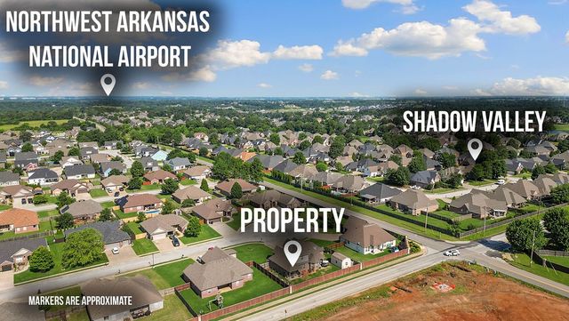 5703 S 66th Street, Cave Springs, AR 72718