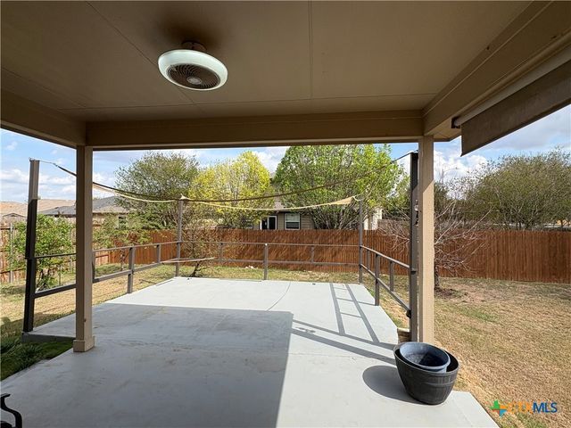 102 Wisteria Way, San Marcos, TX 78666