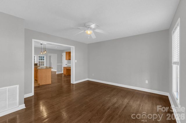 315 Glenn Bridge Road, Arden, NC 28704