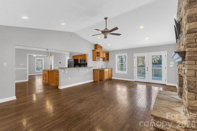 315 Glenn Bridge Road, Arden, NC 28704