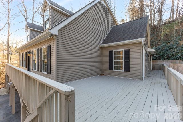 315 Glenn Bridge Road, Arden, NC 28704