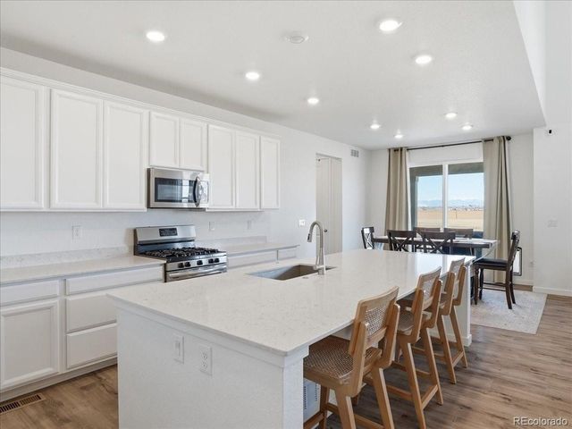 704 Columbia St, Johnstown, CO 80534