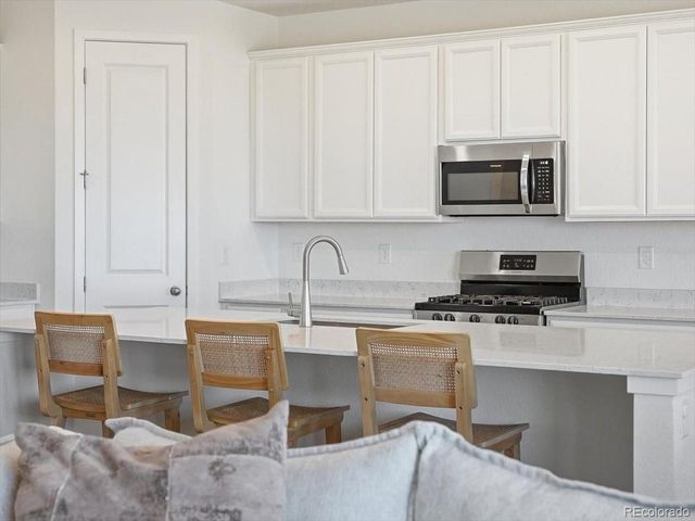 704 Columbia St, Johnstown, CO 80534