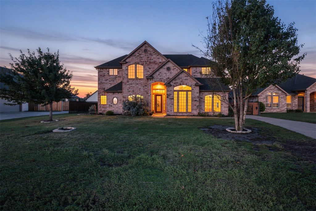 1013 Telford Trail, Crowley, TX 76036 — photo 2