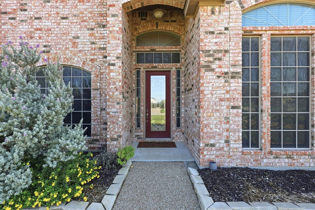 1013 Telford Trail, Crowley, TX 76036 — photo 3