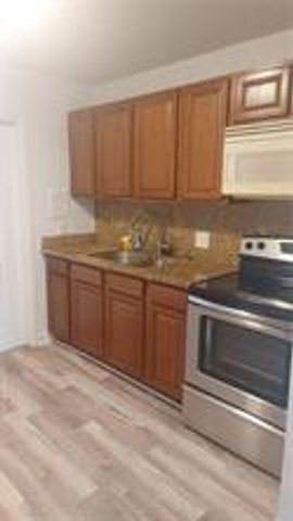 850 E Commercial Boulevard 204a, Oakland Park, FL 33334