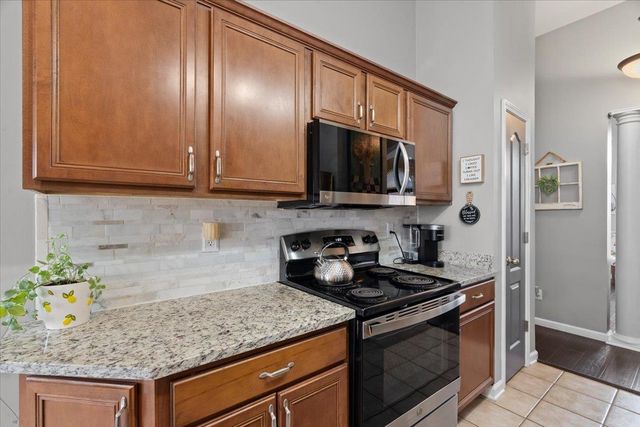 55 MISTY HILL CV, Oakland, TN 38060