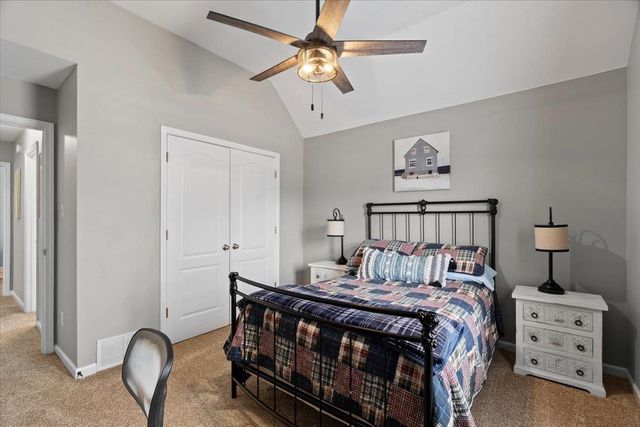 55 MISTY HILL CV, Oakland, TN 38060