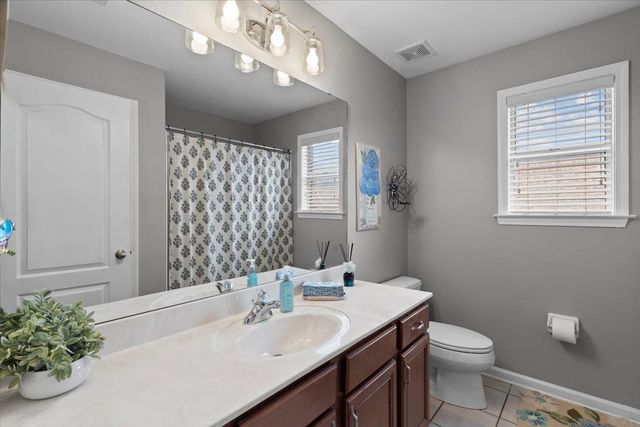 55 MISTY HILL CV, Oakland, TN 38060