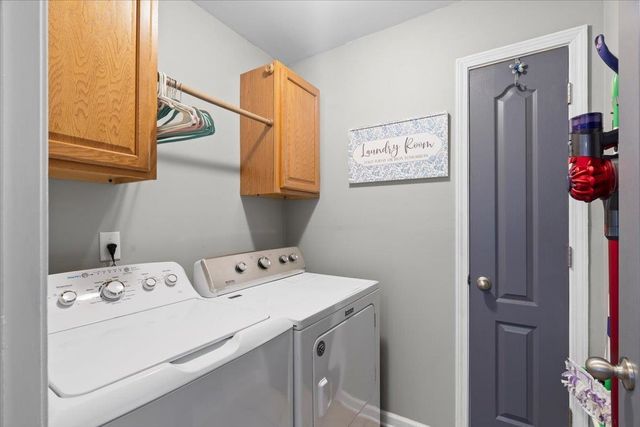 55 MISTY HILL CV, Oakland, TN 38060