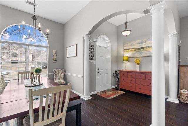 55 MISTY HILL CV, Oakland, TN 38060