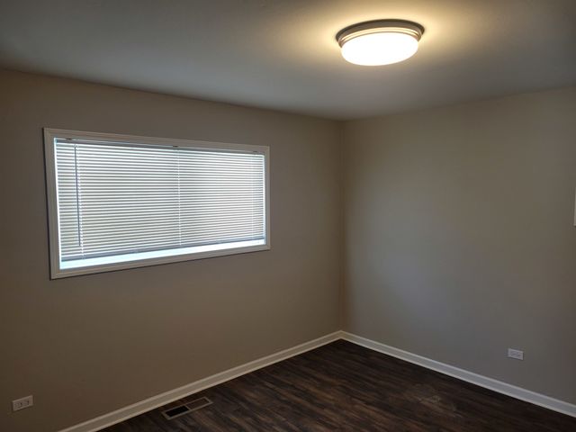 1216 Balmoral Avenue, Calumet City, IL 60409