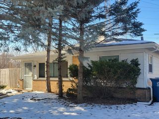 1216 Balmoral Avenue, Calumet City, IL 60409