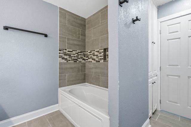 2626 Crest Avenue, Dallas, TX 75216