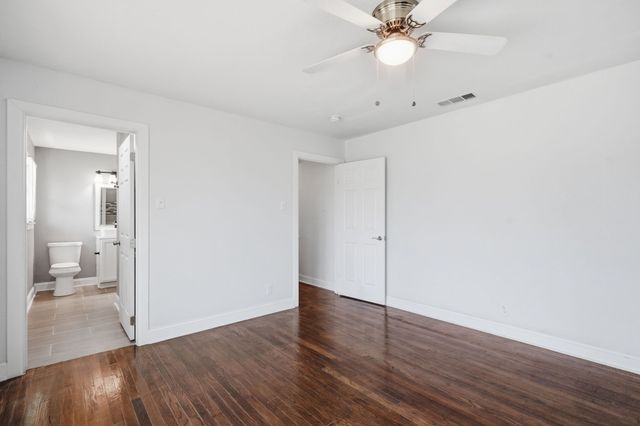 2626 Crest Avenue, Dallas, TX 75216