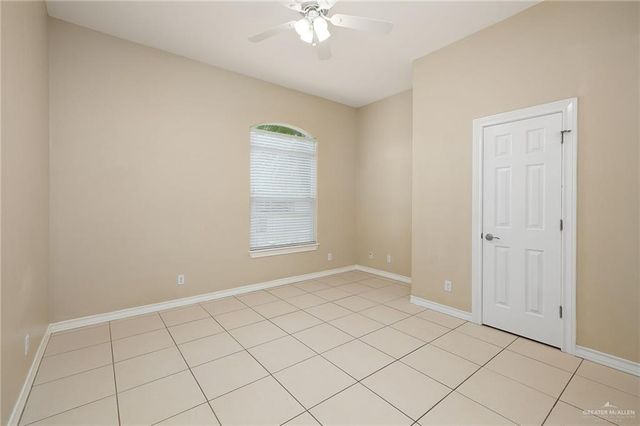 614 S Excalibur Street, Edinburg, TX 78539