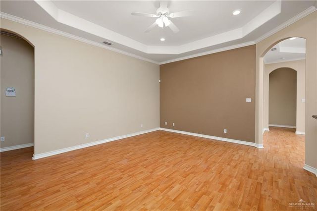 614 S Excalibur Street, Edinburg, TX 78539