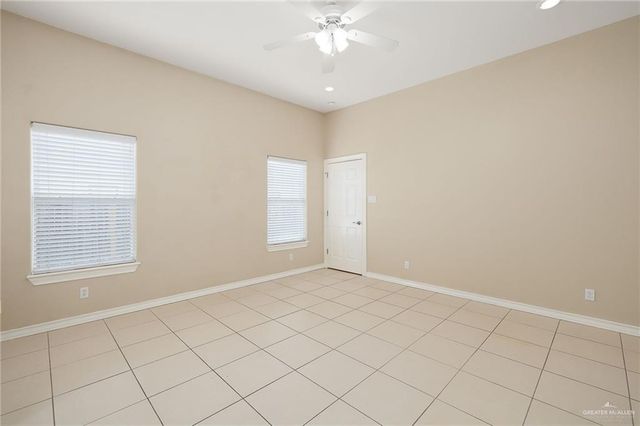 614 S Excalibur Street, Edinburg, TX 78539