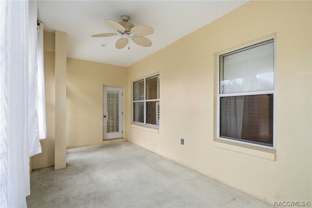 39 W Amalfi Court, Beverly Hills, FL 34465