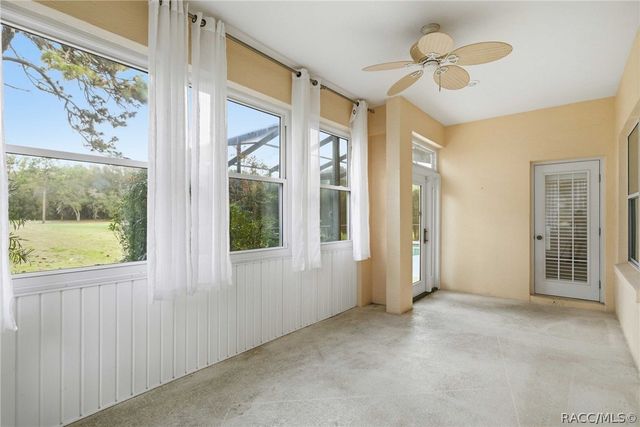 39 W Amalfi Court, Beverly Hills, FL 34465