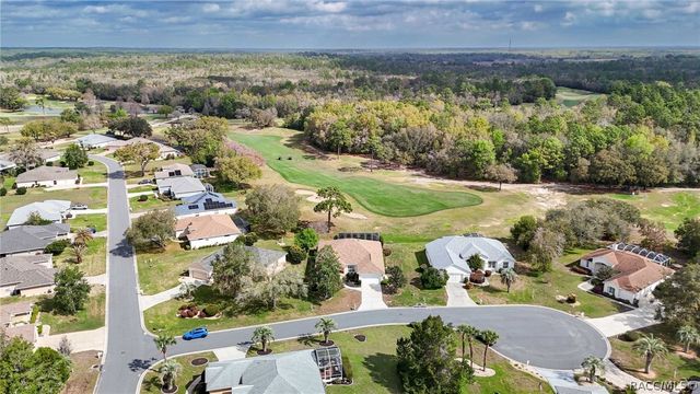 39 W Amalfi Court, Beverly Hills, FL 34465