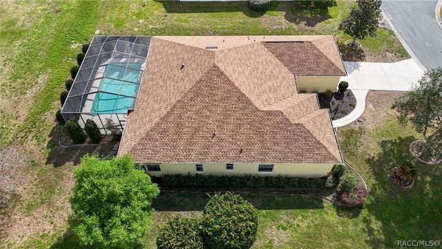 39 W Amalfi Court, Beverly Hills, FL 34465