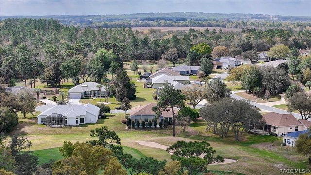 39 W Amalfi Court, Beverly Hills, FL 34465