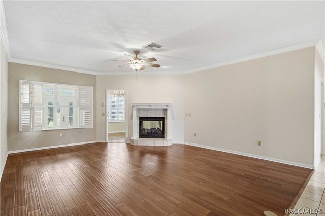 39 W Amalfi Court, Beverly Hills, FL 34465