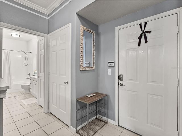 239 LONGVIEW AVENUE 111, Kissimmee, FL 34747