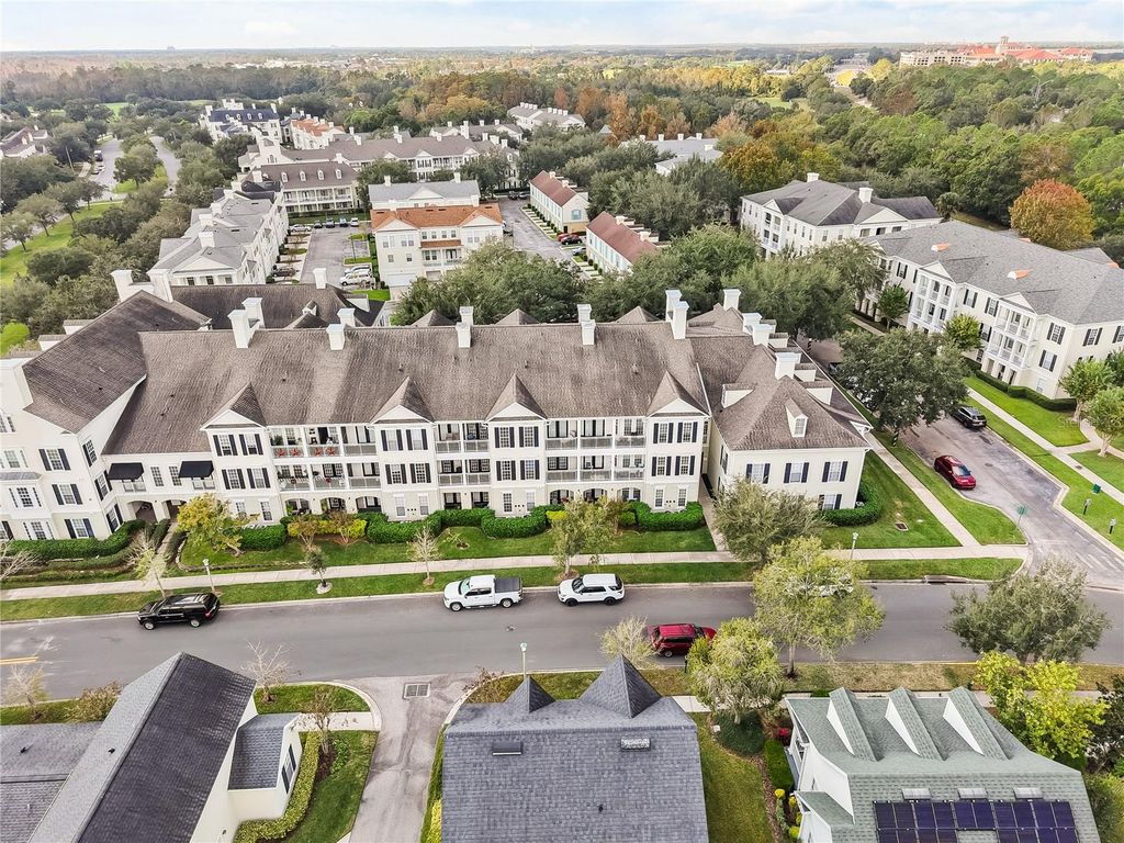 239 LONGVIEW AVENUE 111, Kissimmee, FL 34747