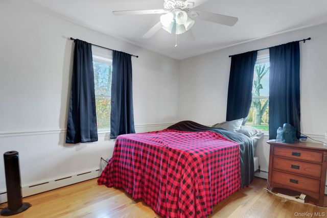 11 Sunset Drive, New Windsor, NY 12553